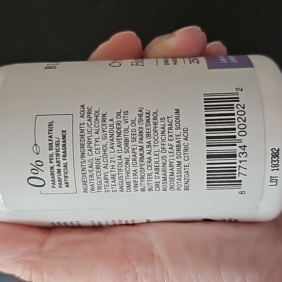 Bleu Lavande - Natural Lavender Body Milk - Picture 3 of 5